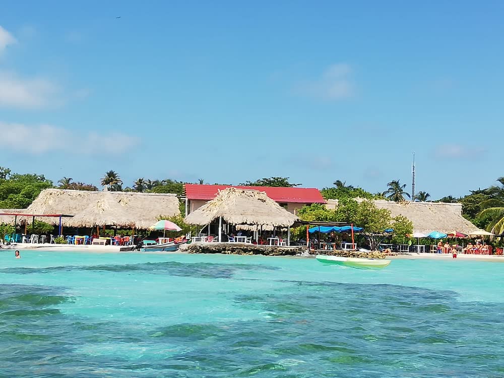 Isla Mucura, photo 2