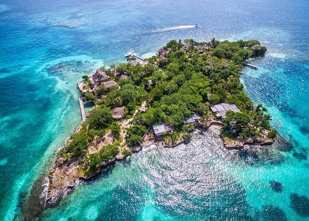 Rosario Islands + Baru in Cartagena